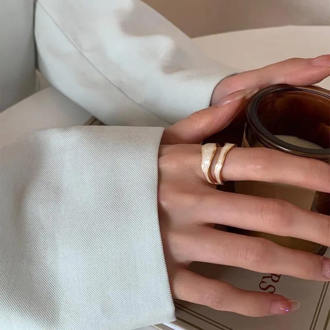 Serene Crest Dual-Tone Ring